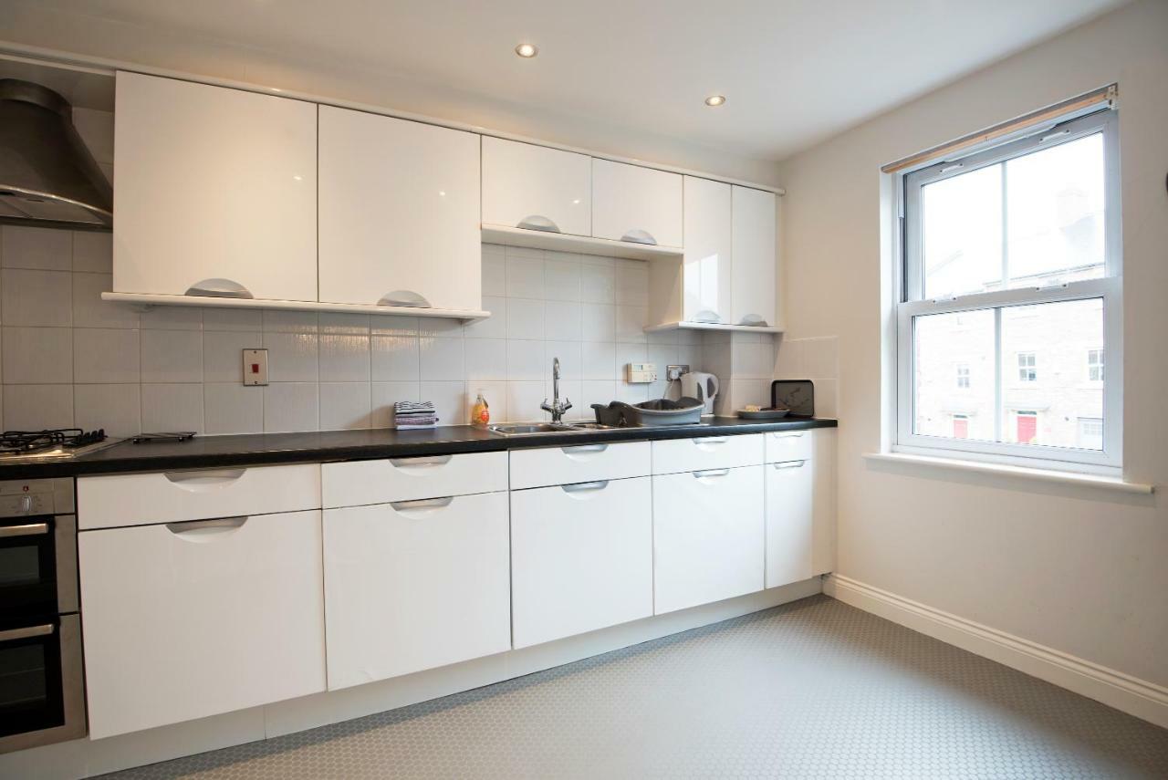 Dalton Crescent Villa Durham Eksteriør billede